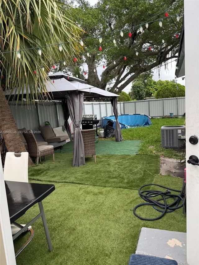 2 of 13 - 331 Nw 39th Avenue, Lauderhill, FL