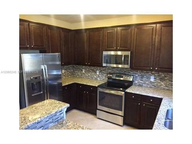 2 of 23 - 8444 Lakeview Trail, Parkland, FL