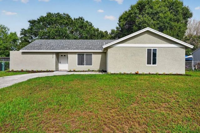 302 Sw Kentwood Road, Port St. Lucie