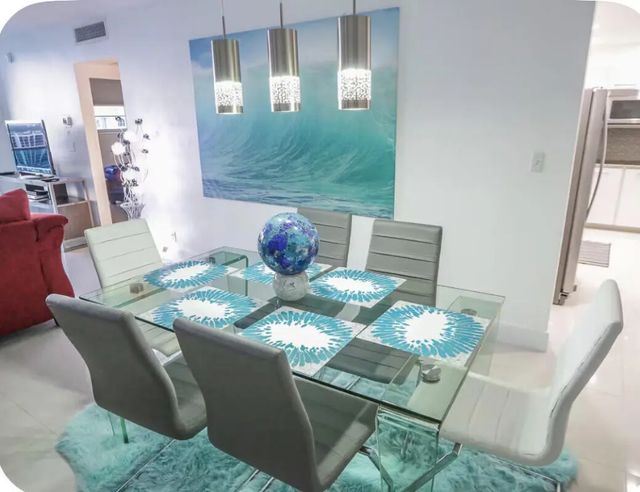 5 of 25 - 4001 S Ocean Drive #16h, Hollywood, FL