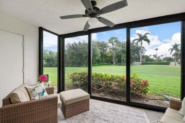 5055 Oak Hill Lane #213, Delray Beach