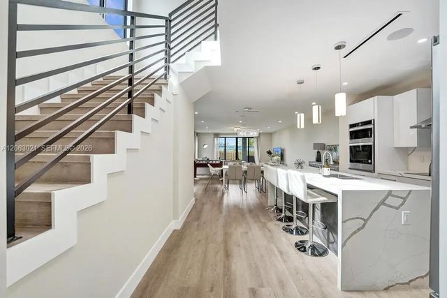 5 of 36 - 1103 Ne 16th Terrace #1, Fort Lauderdale, FL