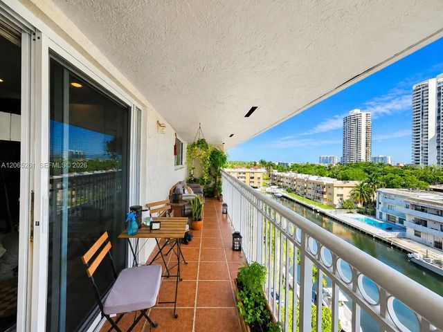2 of 15 - 3601 Ne 170th Street #605, North Miami Beach, FL