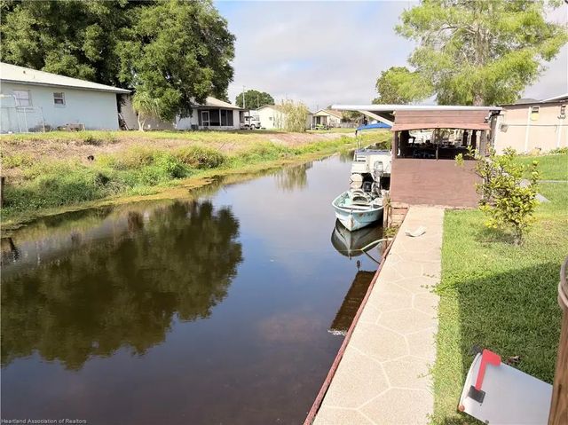 2 of 27 - 1241 Shamrock Drive, Sebring, FL