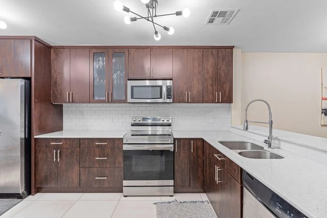 4 of 48 - 3728 Estepona Avenue #15-d-2, Doral, FL