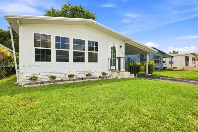 3 of 43 - 5220 Sw 29th Terrace, Fort Lauderdale, FL