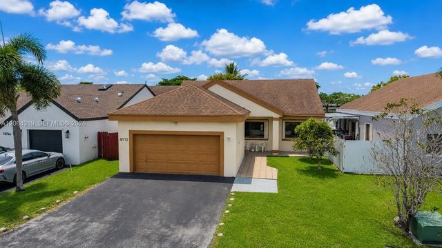 18772 Nw 80th Court, Hialeah