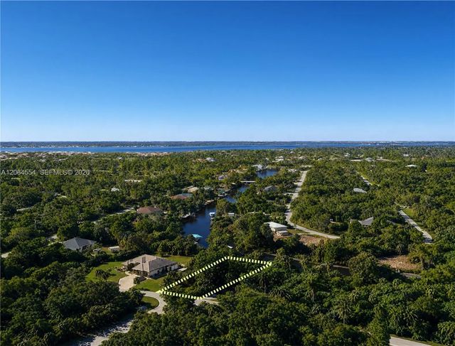 1471 Clearview Drive, Port Charlotte