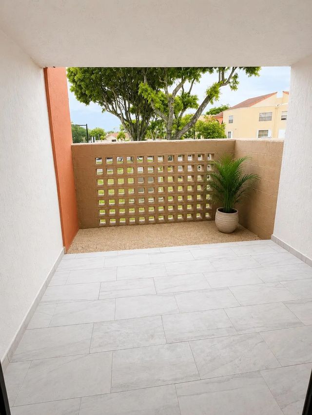 4 of 18 - 10229 Nw 9th St Circle #103, Miami, FL