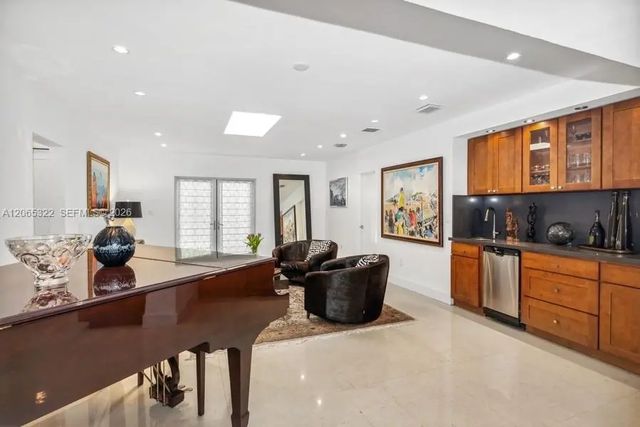 5 of 30 - 8215 Sw 63rd Place, Miami, FL