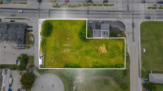 5 of 11 - 2230 Nw 76th Street, Miami, FL