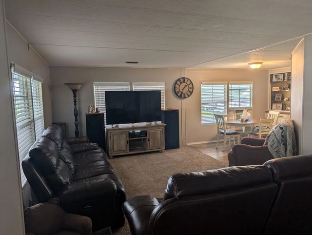 4 of 31 - 32 Manor Drive, Fort Pierce, FL