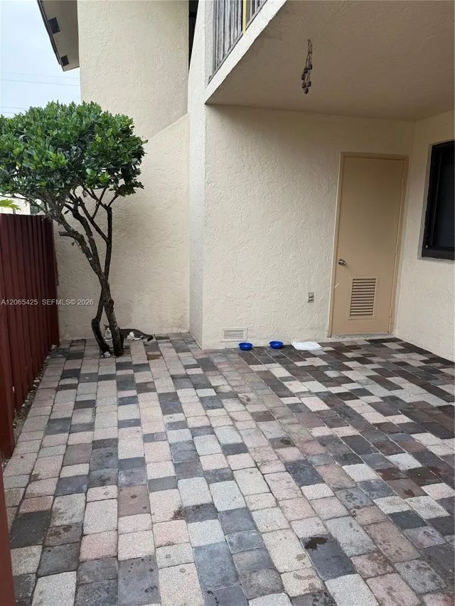 3 of 22 - 7901 Southgate Boulevard #c6, North Lauderdale, FL