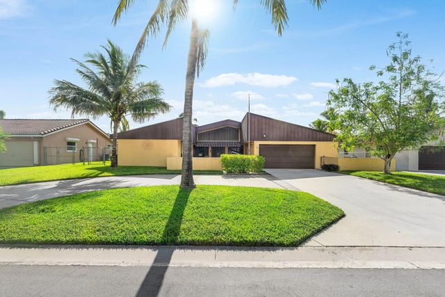 168 Meadowlark Drive, Royal Palm Beach
