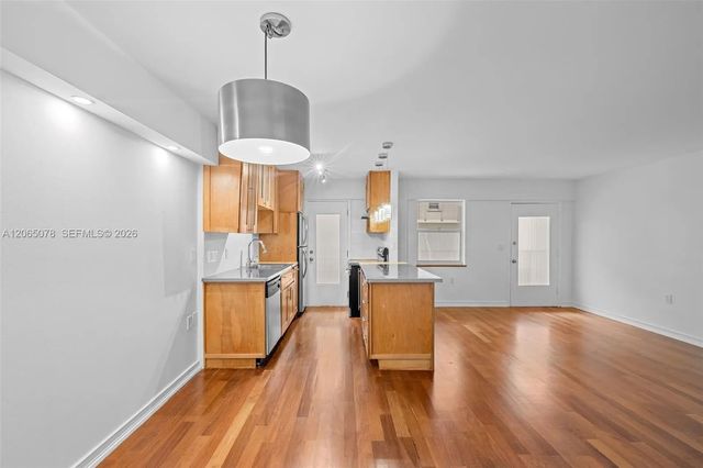 4 of 28 - 1545 Euclid Avenue #3c, Miami Beach, FL