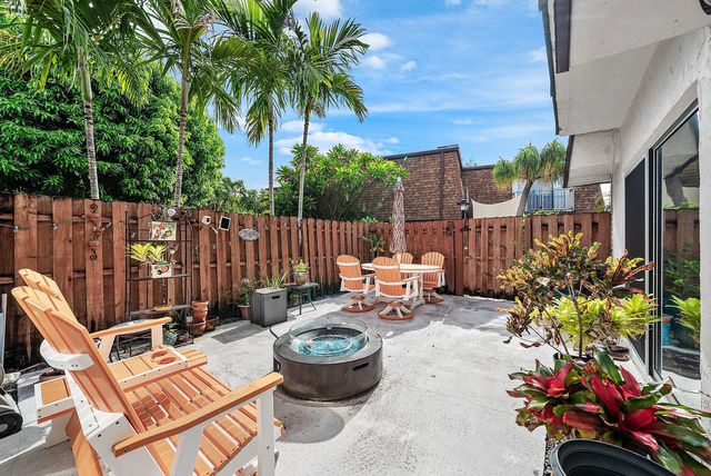 3 of 31 - 2616 Se 5th Circle #d, Boynton Beach, FL