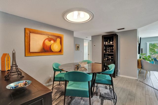 3 of 58 - 3004 Ne 5th Terrace #107-c, Wilton Manors, FL