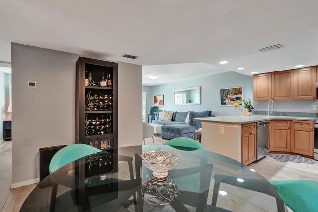 5 of 58 - 3004 Ne 5th Terrace #107-c, Wilton Manors, FL