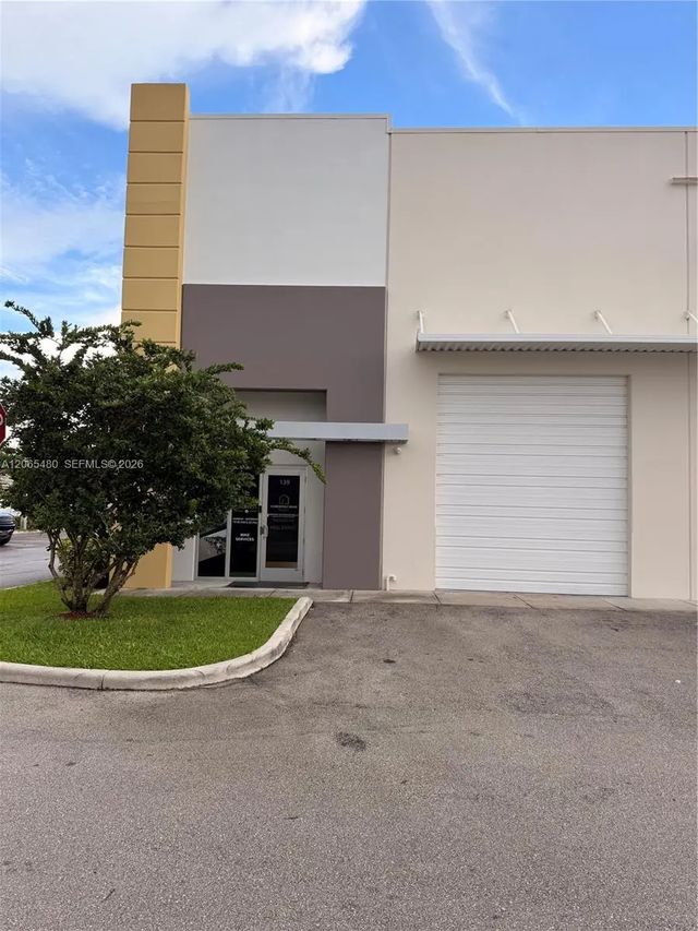 10891 Nw 17th Street #139, Sweetwater
