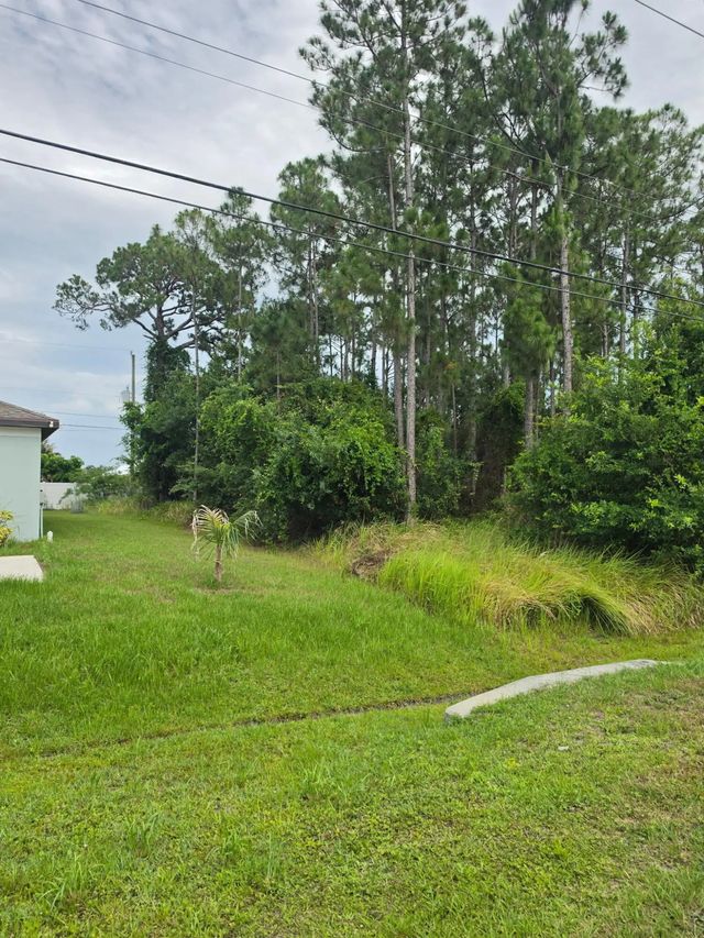 2 of 3 - 3351 Sw Rosser Boulevard, Port St. Lucie, FL