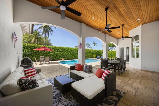 4 of 43 - 8111 Sw 178th Street, Palmetto Bay, FL