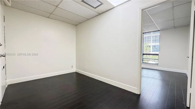 3 of 14 - 2500 Hollywood Boulevard #303, Hollywood, FL