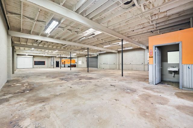 5 of 23 - 1636 Ne 12th Terrace, Fort Lauderdale, FL