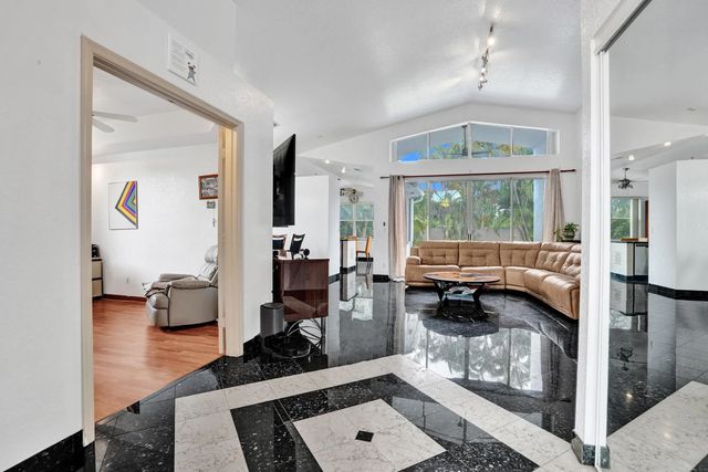 4 of 64 - 3274 Nw 22nd Avenue, Oakland Park, FL
