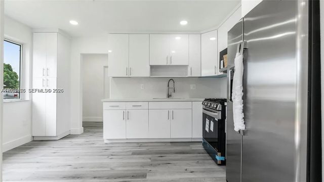 3 of 18 - 2301 Nw 191st Street, Miami Gardens, FL