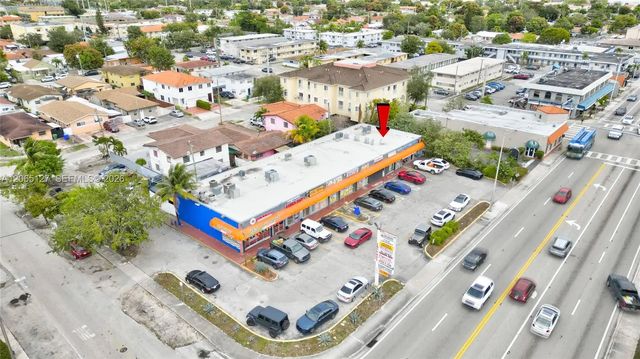 4 of 17 - 4735 W Flagler Street, Miami, FL