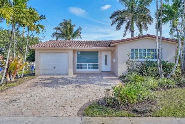 2005 N 36th Avenue, Hollywood