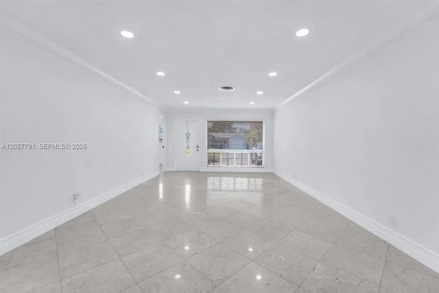 5 of 22 - 2005 N 36th Avenue, Hollywood, FL