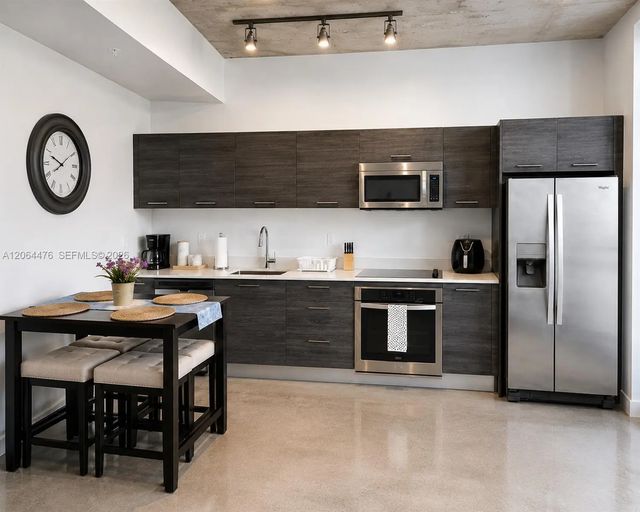 3 of 6 - 151 Se 1 Street #2406, Miami, FL