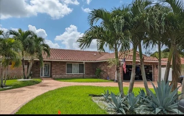 3 of 10 - 8697 Nw 1st Street, Coral Springs, FL