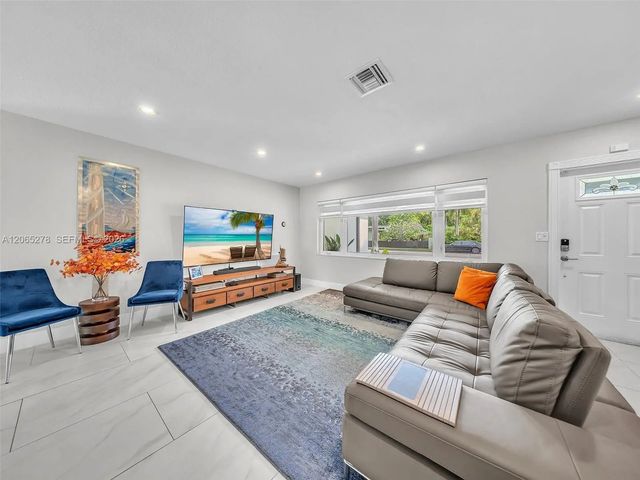 5 of 50 - 1246 Adams Street, Hollywood, FL