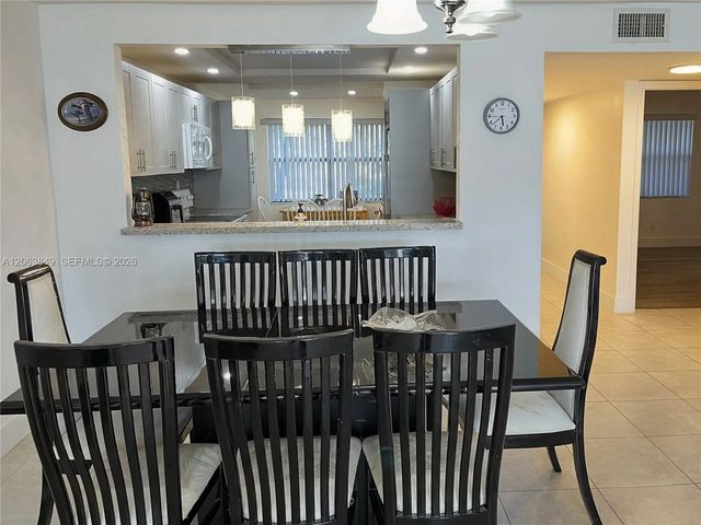 5 of 26 - 2901 N Nob Hill Road #107, Sunrise, FL