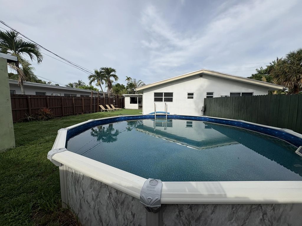 1032 Ne 16th Terrace, Fort Lauderdale