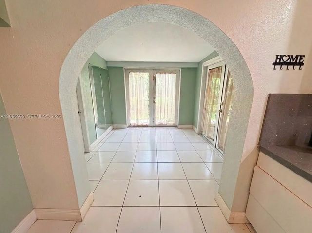 4 of 17 - 6831 Farragut Street, Hollywood, FL