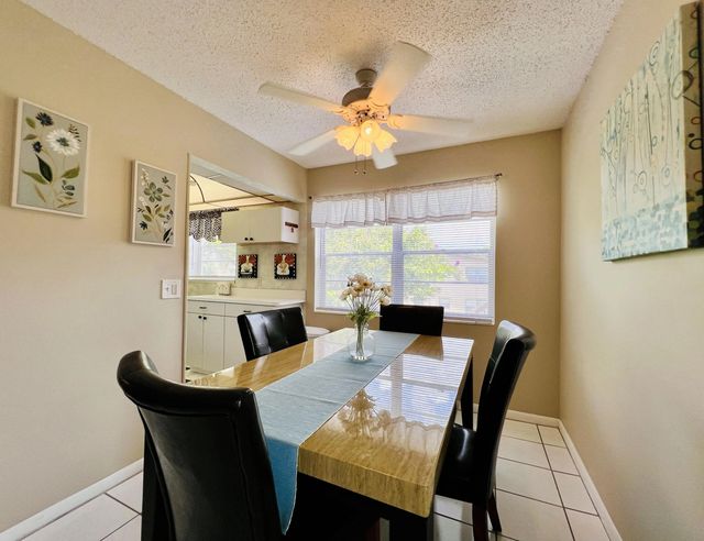 437 Chatham U, West Palm Beach