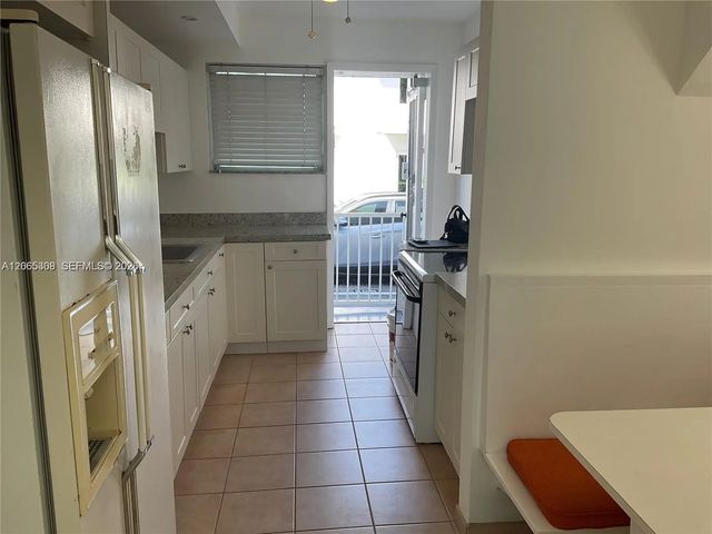3 of 18 - 10178 Collins Avenue #109, Bal Harbour, FL