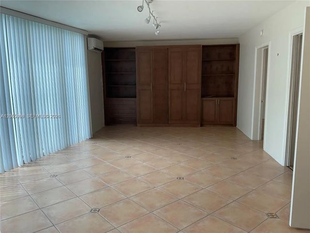 4 of 18 - 10178 Collins Avenue #109, Bal Harbour, FL