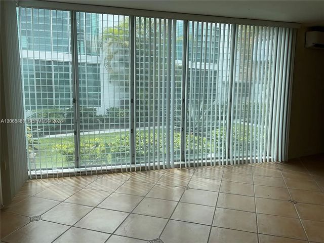 5 of 18 - 10178 Collins Avenue #109, Bal Harbour, FL