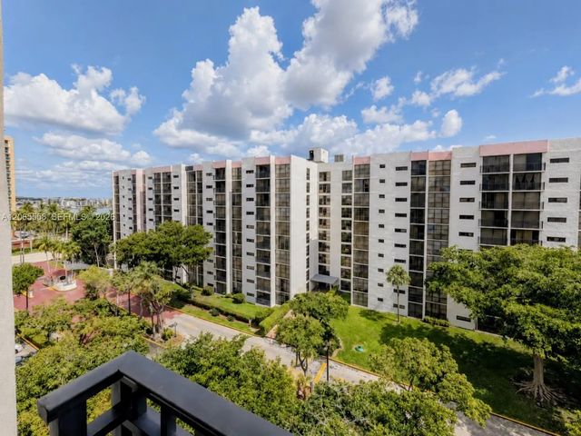 3 of 34 - 17011 N Bay Road #801, Sunny Isles Beach, FL