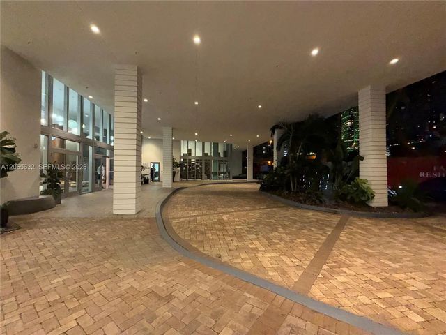 2 of 25 - 350 S Miami Avenue #302, Miami, FL