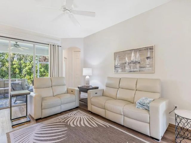 3 of 39 - 5765 W 1st Square Sw, Vero Beach, FL