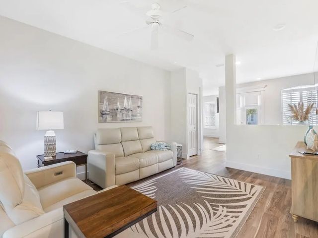 4 of 39 - 5765 W 1st Square Sw, Vero Beach, FL
