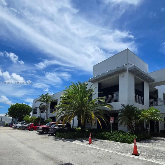 1500 Nw 89th Court #204, Doral