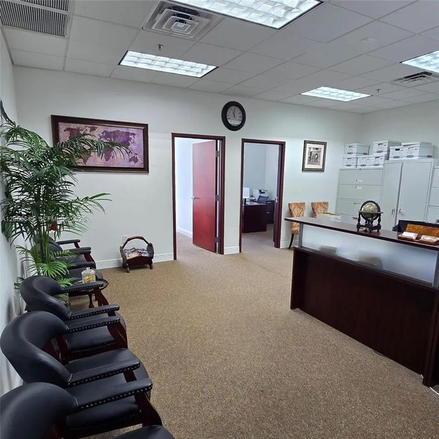 5 of 7 - 1500 Nw 89th Court #204, Doral, FL