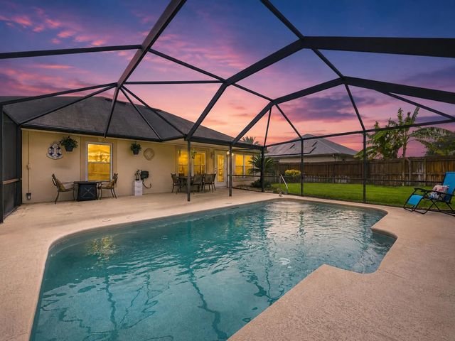 2 of 62 - 381 Ne Surfside Avenue, Port St. Lucie, FL