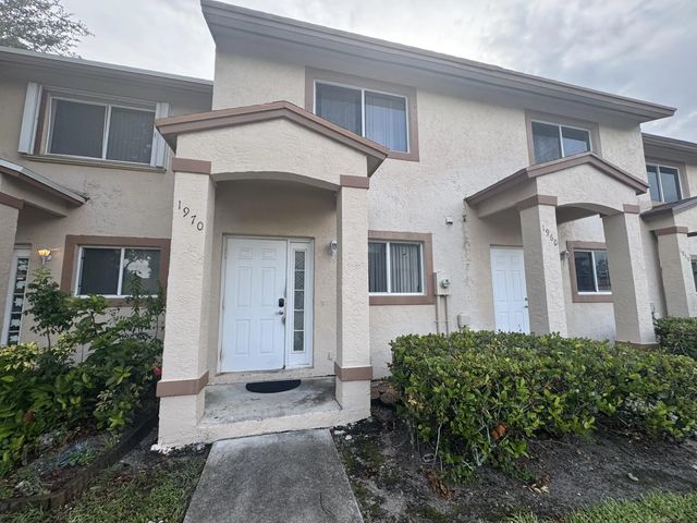 1970 Lakeview Drive W, Royal Palm Beach